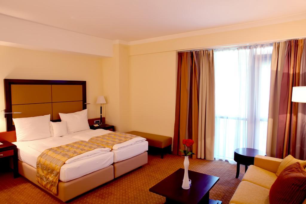 Aparthotel Premier Podgorica Quarto foto