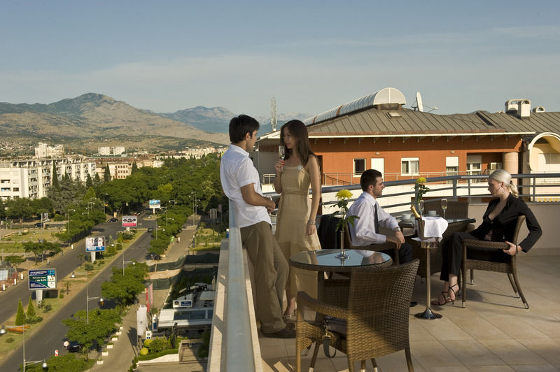 Aparthotel Premier Podgorica Restaurante foto